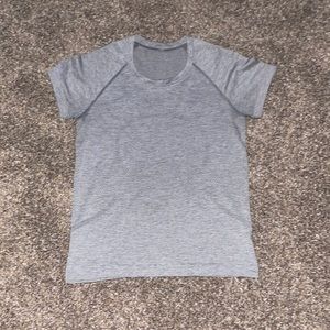 womans lululemon swiftly tech